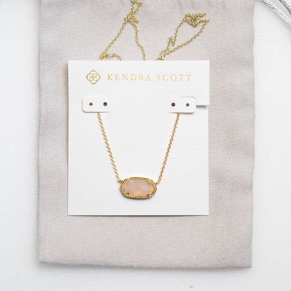 Kendra Scott Elisa Gold Pendant Necklace in Rose Quartz - Picture 4 of 4